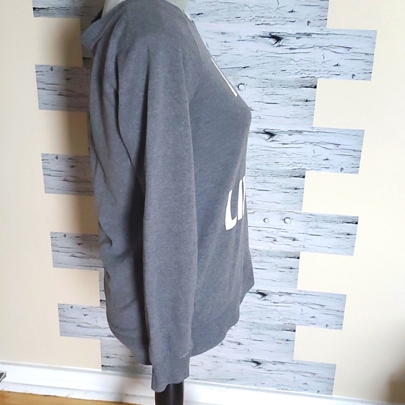 Grey I woke up like this sweater - Picture 3 of 6